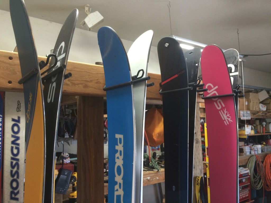 rocker ski racks