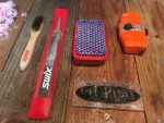ski waxing tools