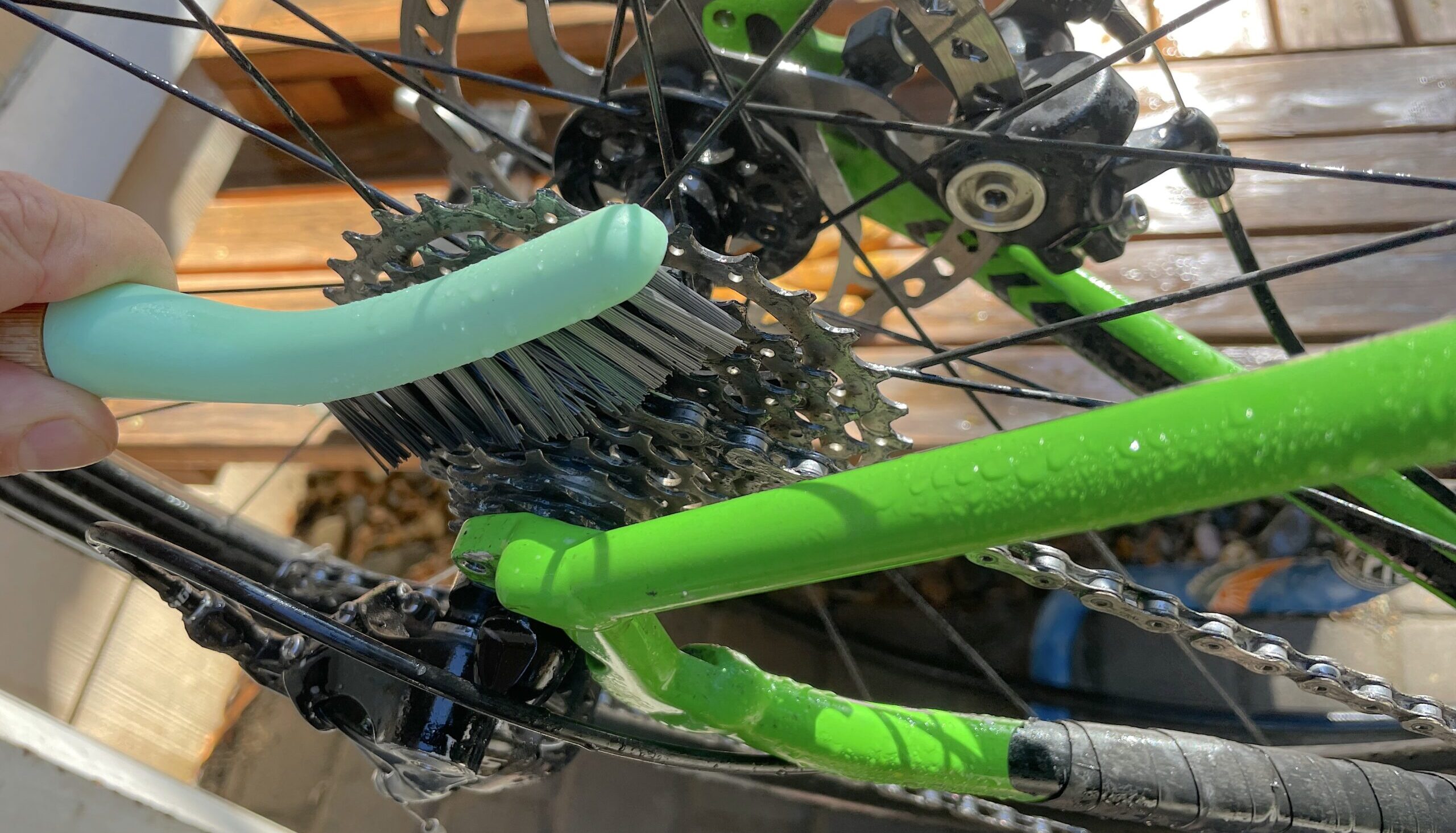 mountainFLOW eco-wax Bike Bamboo Cleaning Brush - Set